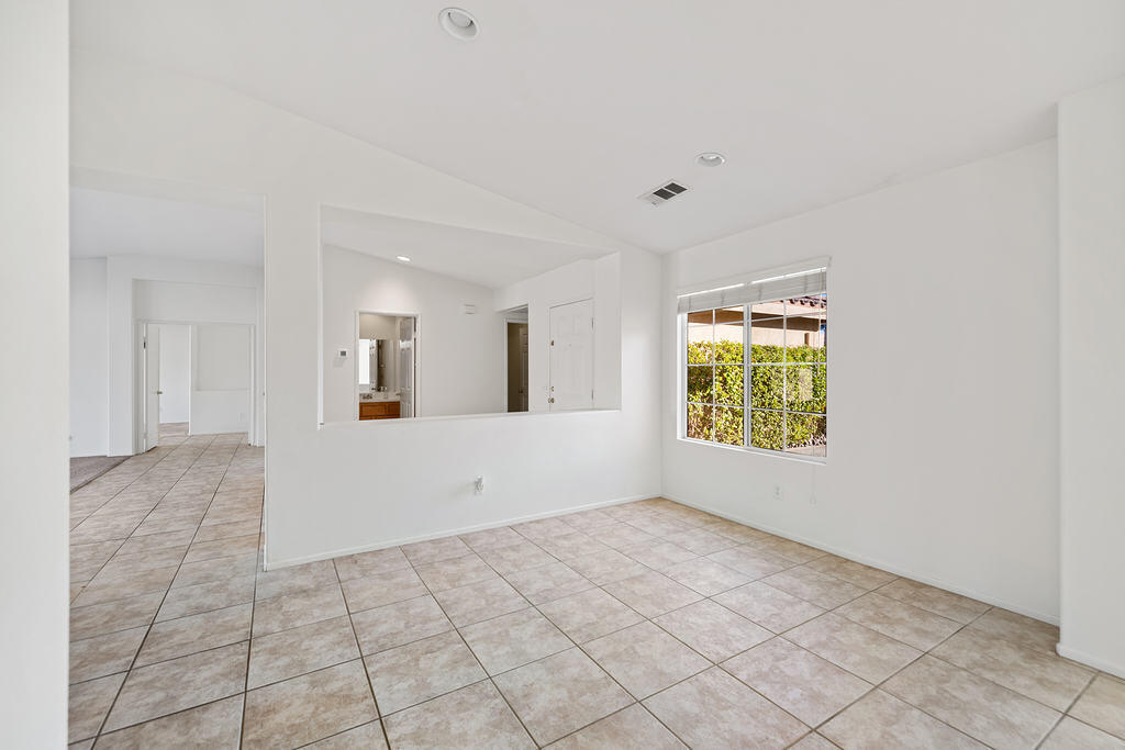 La Quinta, California 92253, United States, 3 Bedrooms Bedrooms, ,3 BathroomsBathrooms,Residential,Active,27576