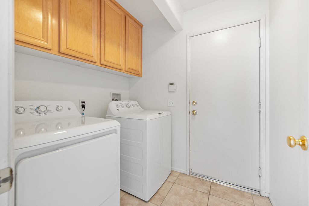 La Quinta, California 92253, United States, 3 Bedrooms Bedrooms, ,3 BathroomsBathrooms,Residential,Active,27576