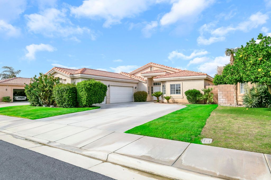 Photo of 79624 Morning Glory Court, La Quinta, CA 92253 (MLS # 219136953)