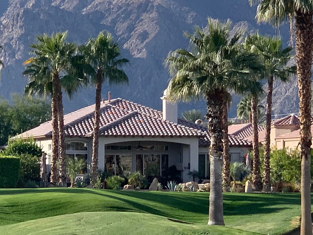 Photo of 80140 VÃ­A Tesoro, La Quinta, CA 92253 (MLS # 219146165)
