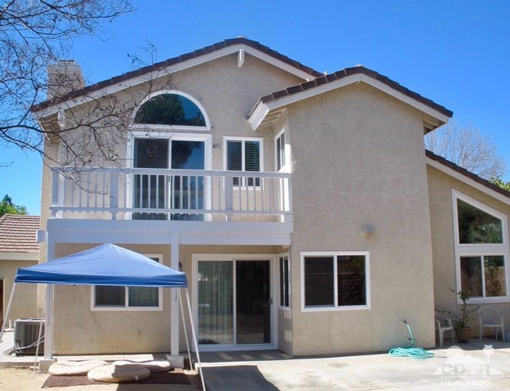 listing image 10995498604702854253