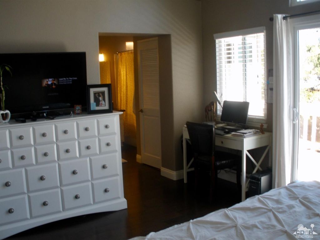 listing image 10999617712828484561