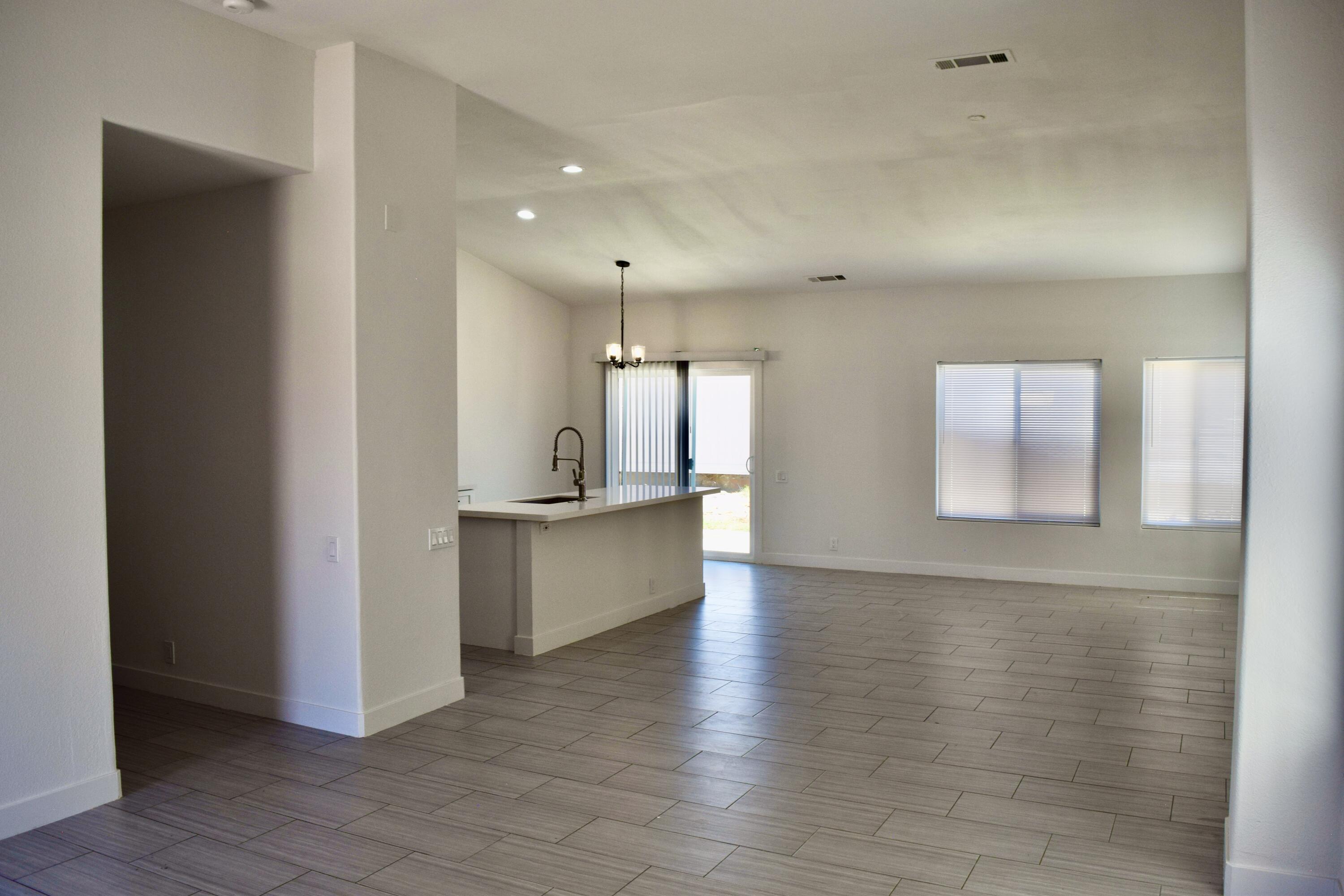 Thousand Palms, California 92276, United States, 4 Bedrooms Bedrooms, ,2 BathroomsBathrooms,Residential,Active,210006