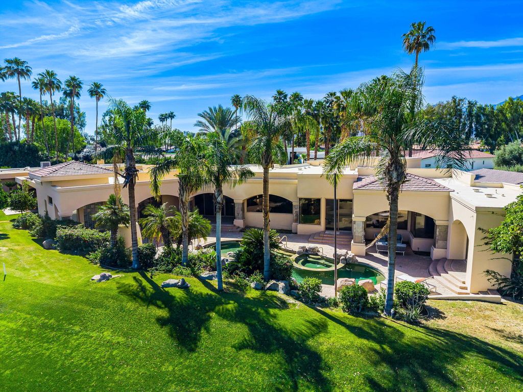 Photo of 78224 San Timoteo Street, La Quinta, CA 92253 (MLS # 219147198)
