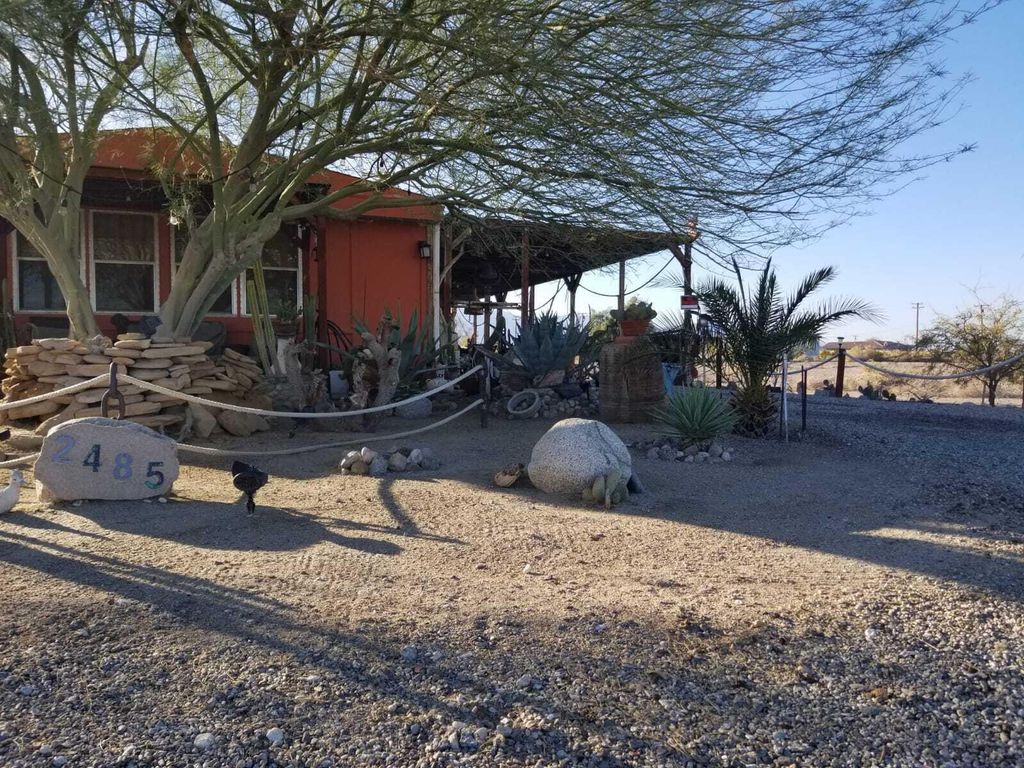 listing image 10992251510708206620