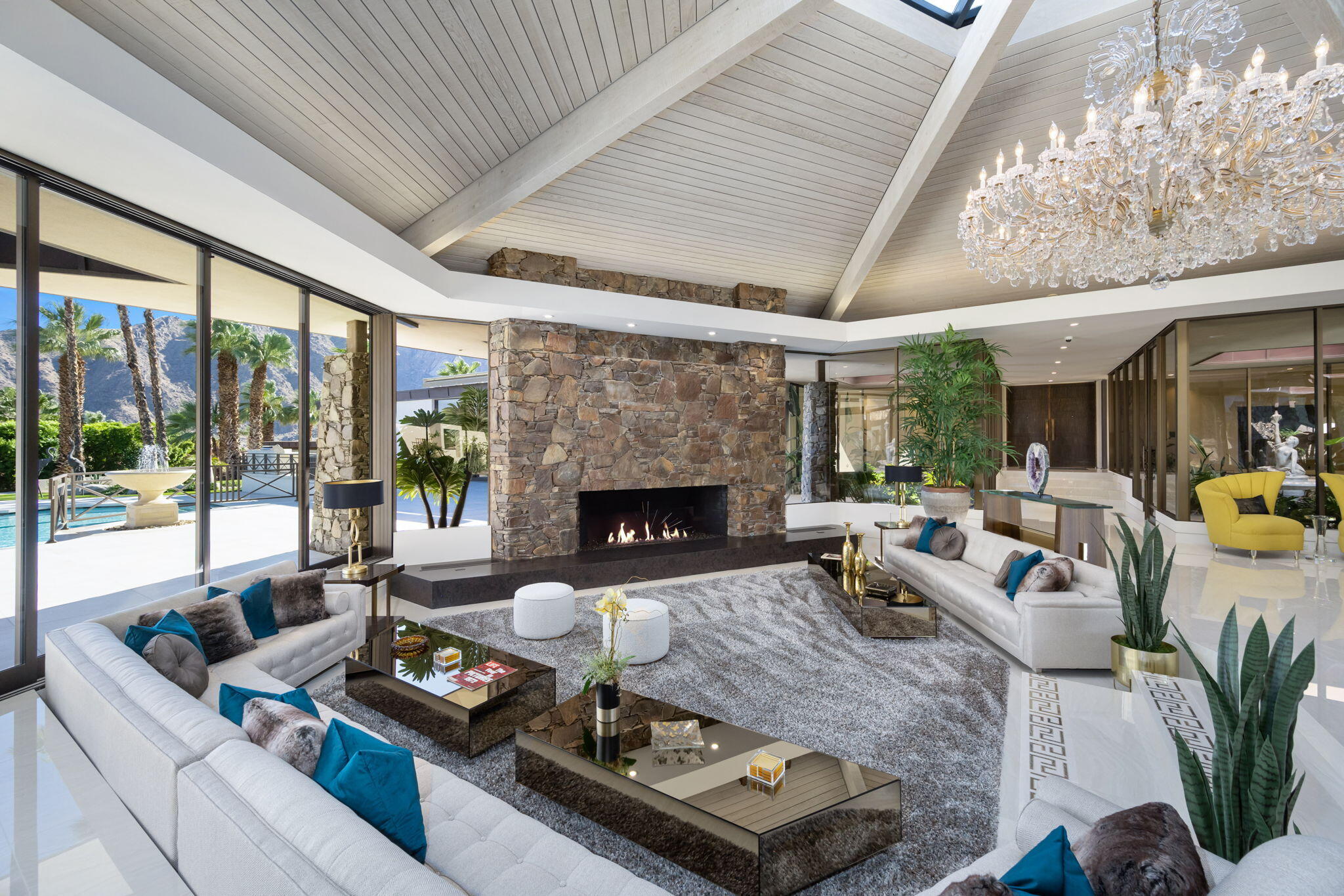 Palm Springs, California 92262, United States, 5 Bedrooms Bedrooms, ,6 BathroomsBathrooms,Residential,Active,220015