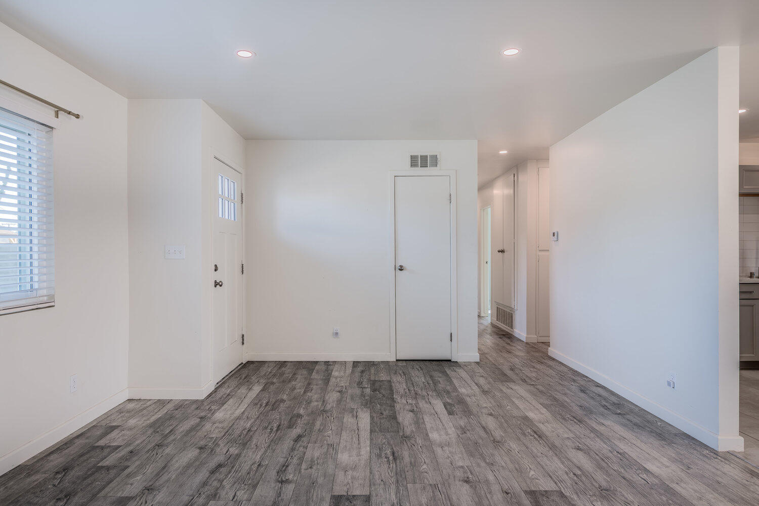 Palm Desert, California 92260, United States, 3 Bedrooms Bedrooms, ,2 BathroomsBathrooms,Residential,Active,244560