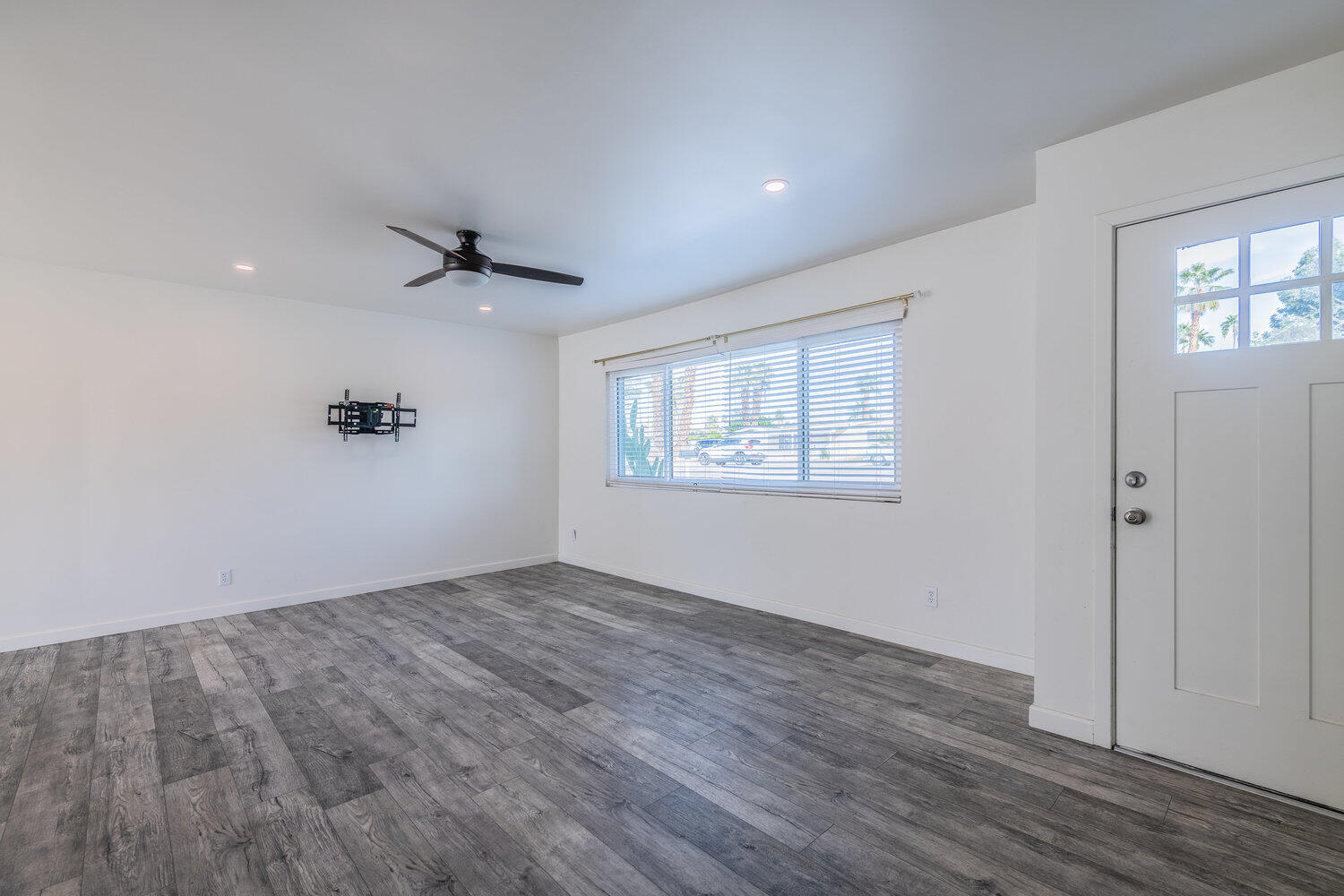 Palm Desert, California 92260, United States, 3 Bedrooms Bedrooms, ,2 BathroomsBathrooms,Residential,Active,244560