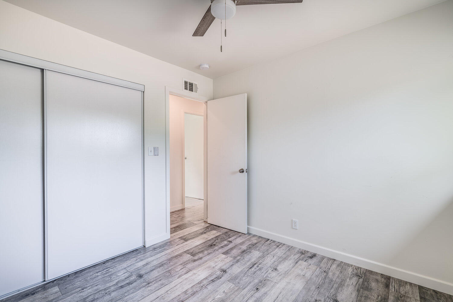 Palm Desert, California 92260, United States, 3 Bedrooms Bedrooms, ,2 BathroomsBathrooms,Residential,Active,244560