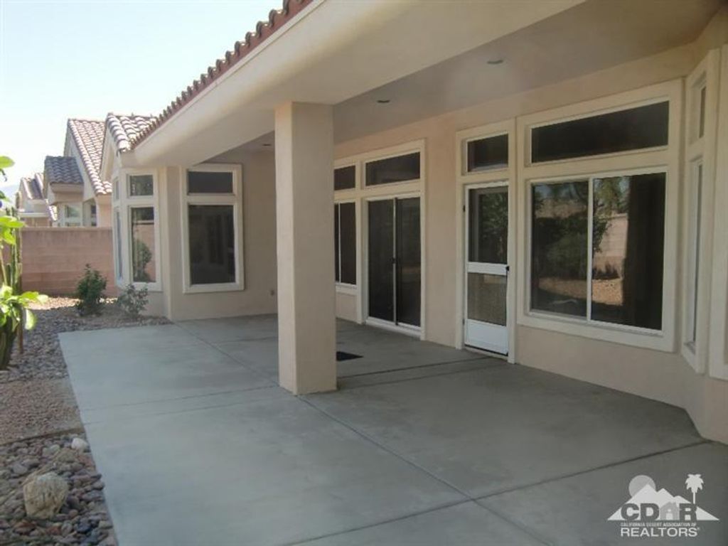 listing image 10992927438943454816