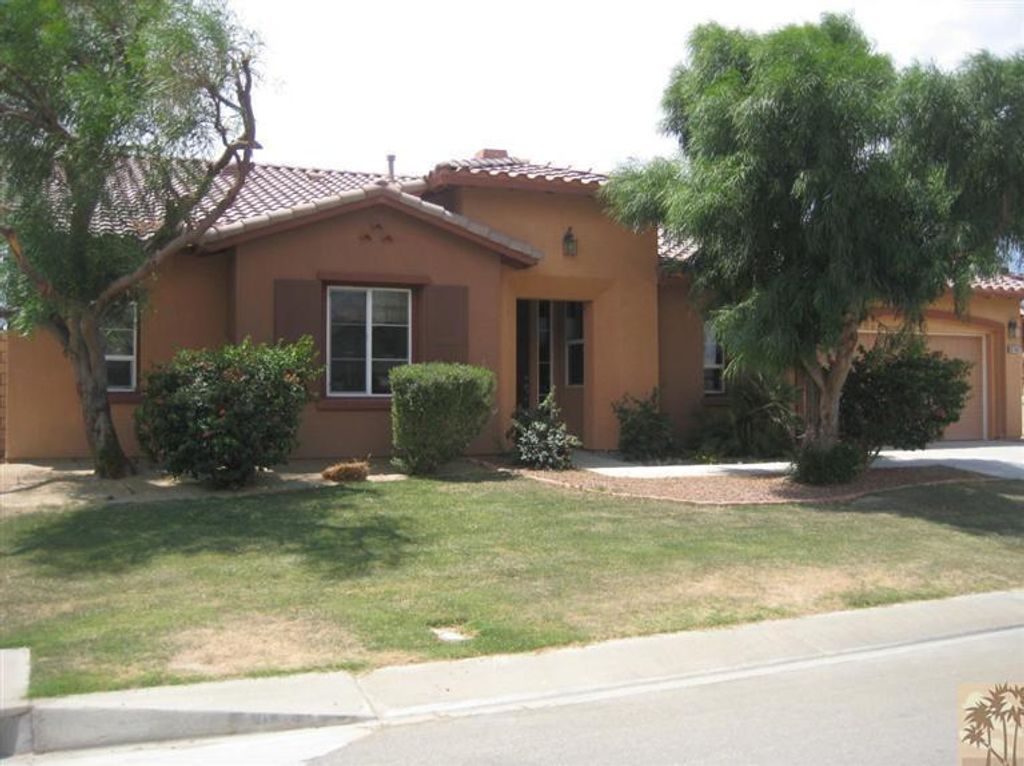 listing image 10994760208356988044