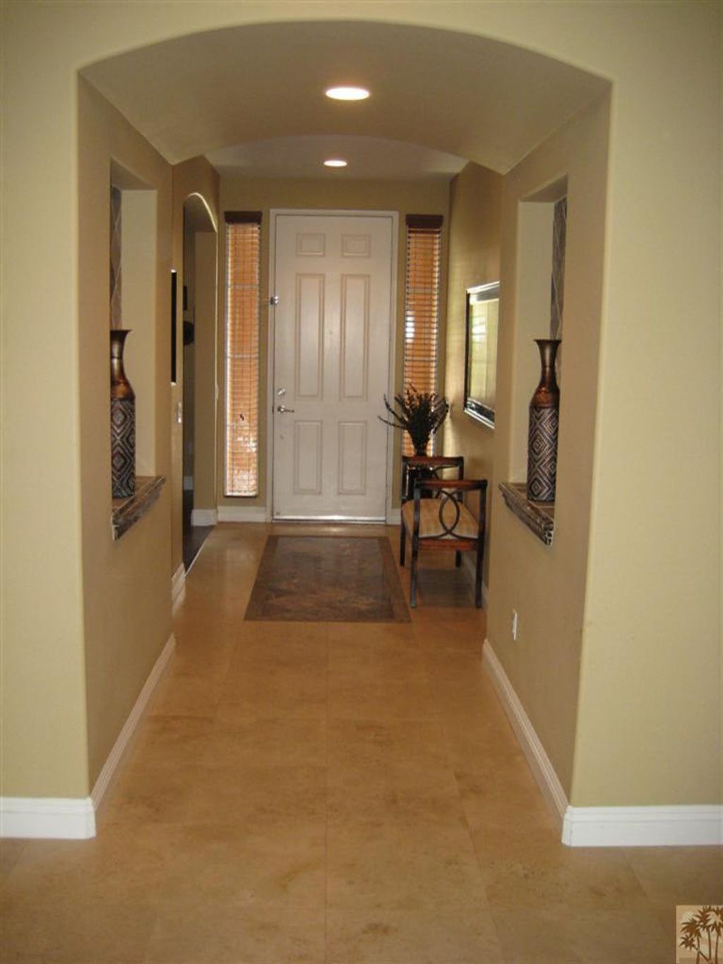 listing image 10991175573042597882