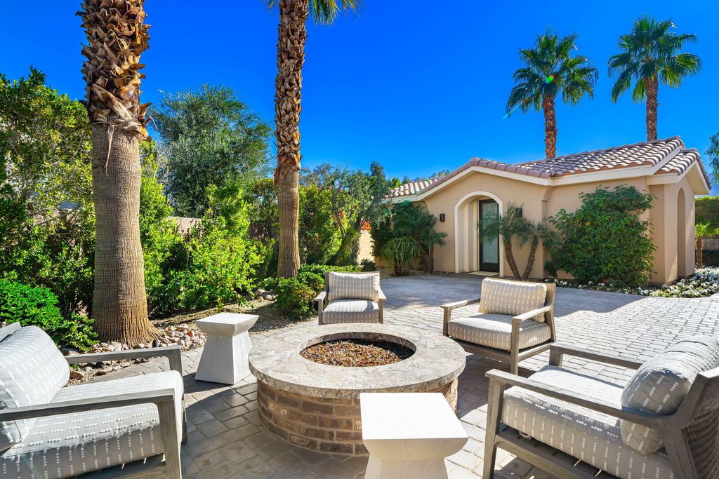 Photo of 81307 Jasmine Court, La Quinta, CA 92253 (MLS # 219141318)
