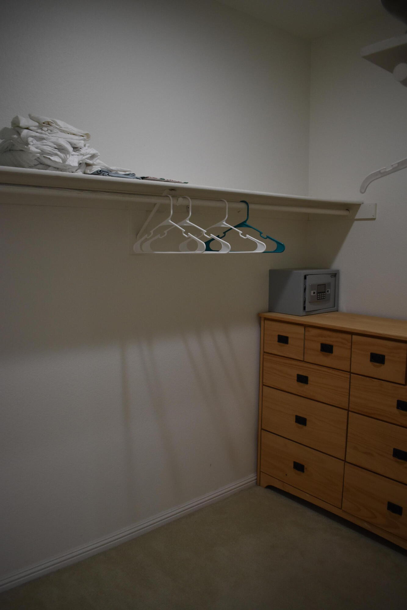 Rancho Mirage, California 92270, United States, 3 Bedrooms Bedrooms, ,3 BathroomsBathrooms,Residential,Active,74640