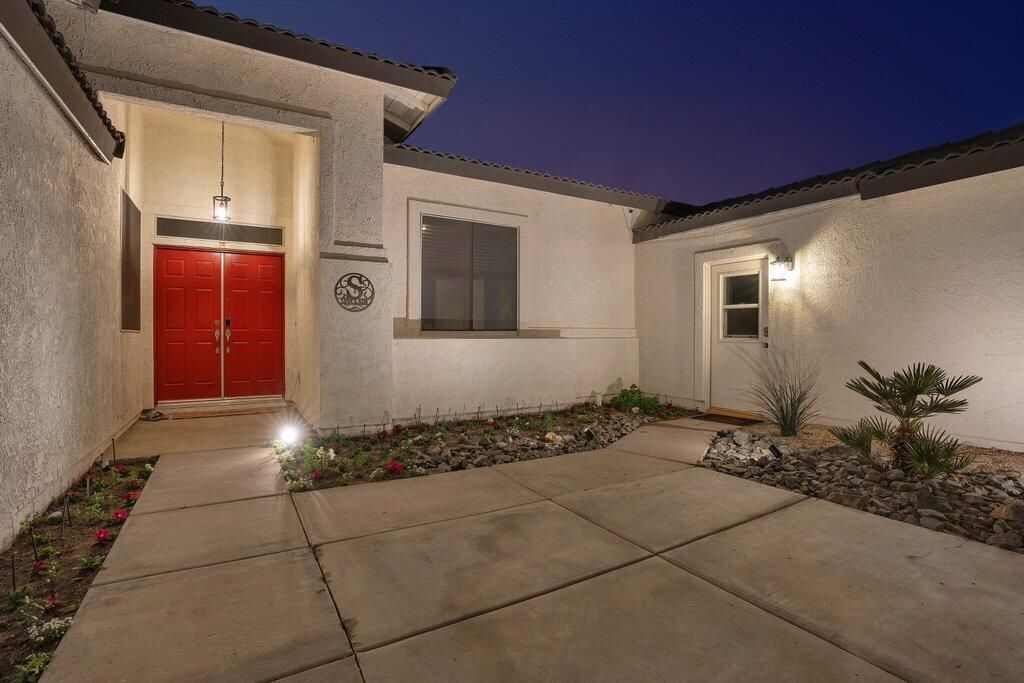 Photo of 45180 Debbie Drive, La Quinta, CA 92253 (MLS # 219144672)