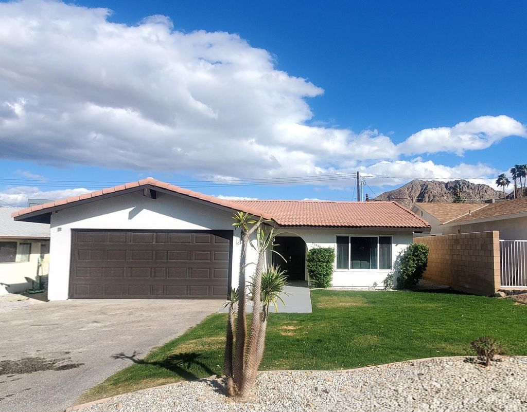 Photo of 52860 Avenida Raminez, La Quinta, CA 92253 (MLS # 219142916)