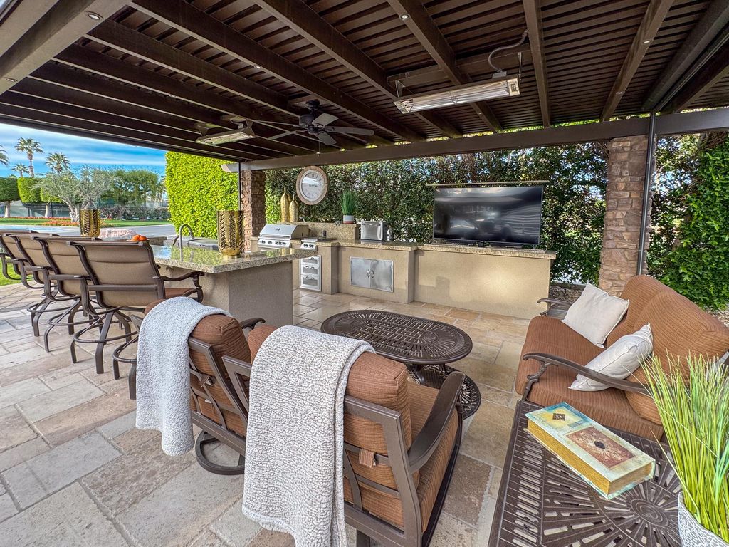 listing image 10999981743575758028