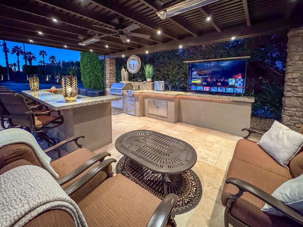 listing image 10994556365122246804
