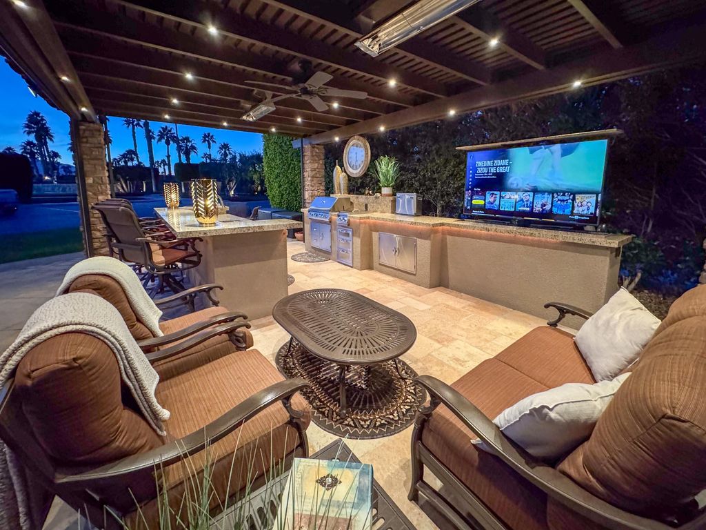 listing image 10998494617680246102