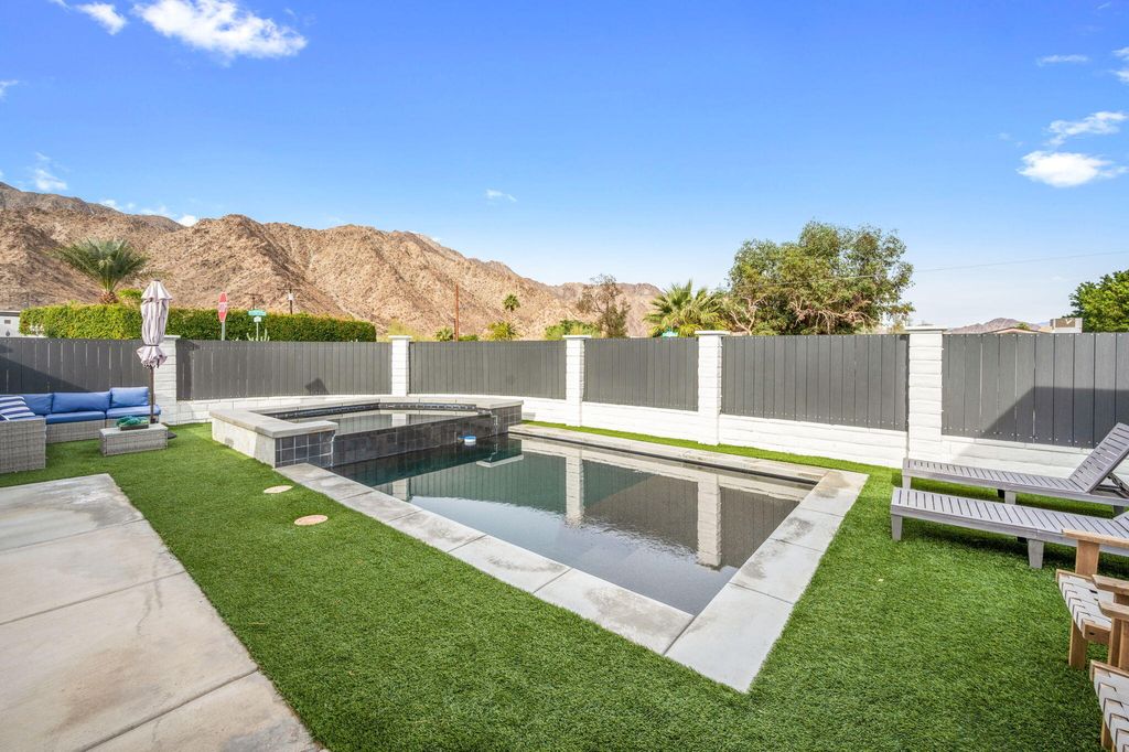 Photo of 54510 Avenida Madero, La Quinta, CA 92253 (MLS # 219133719)