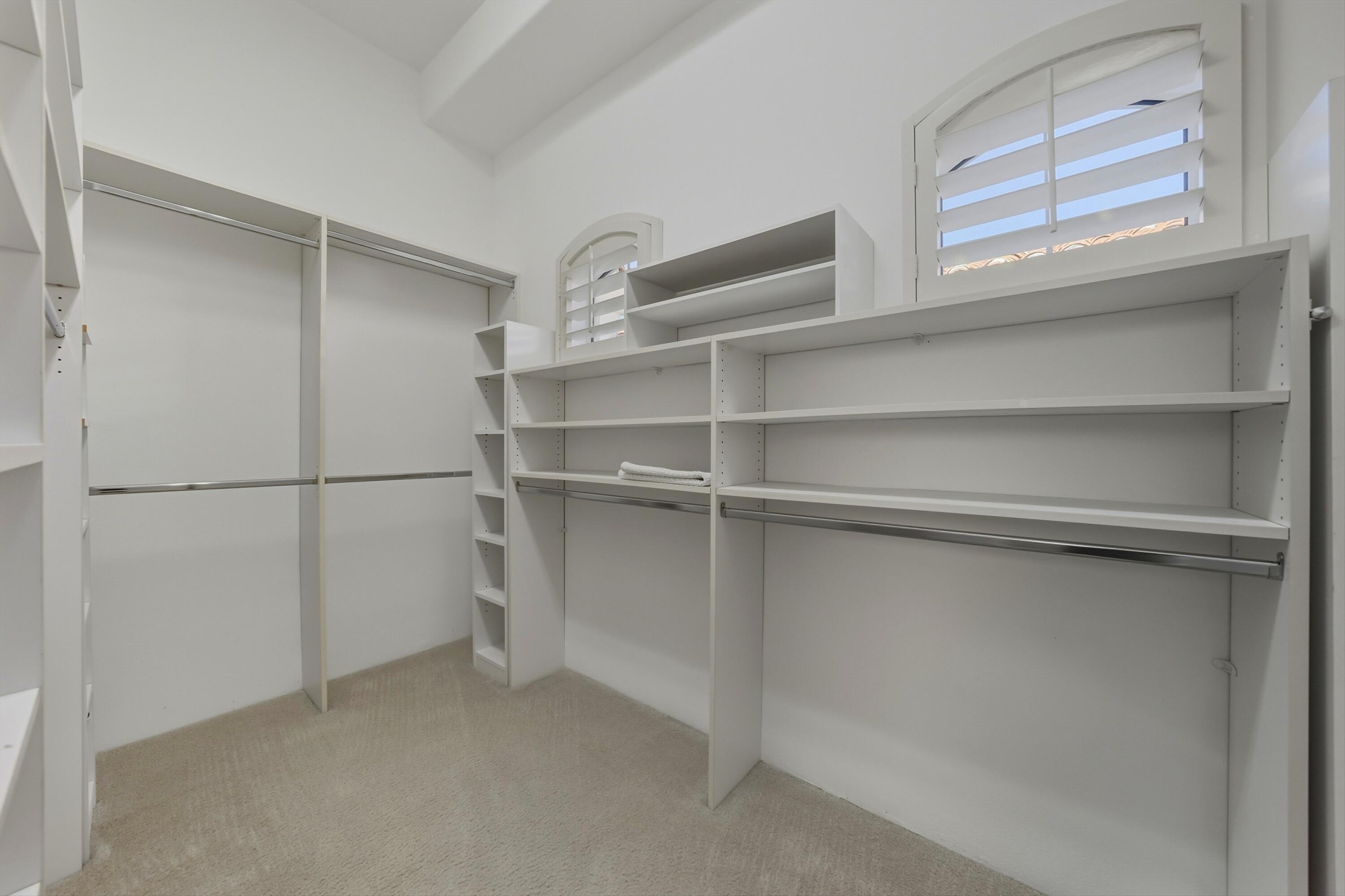 La Quinta, California 92253, United States, 3 Bedrooms Bedrooms, ,3 BathroomsBathrooms,Residential,Active,253493