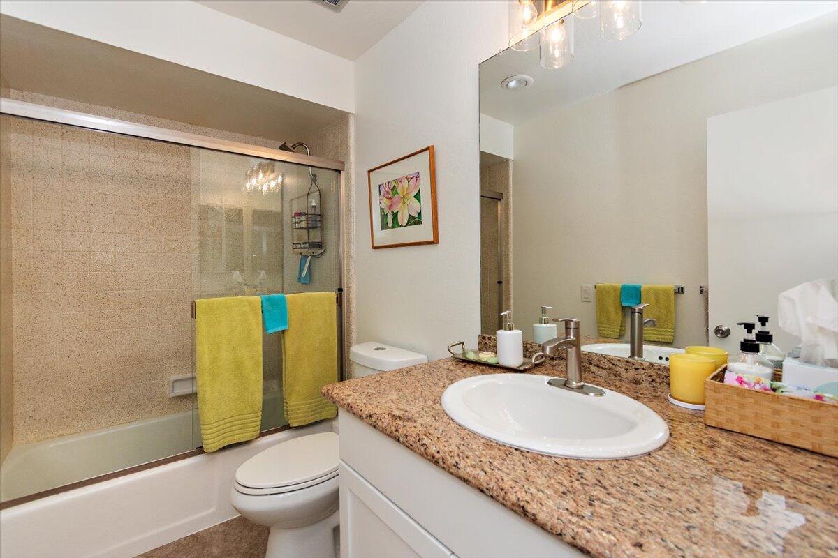 Palm Desert, California 92260, United States, 3 Bedrooms Bedrooms, ,2 BathroomsBathrooms,Residential,Pending,257