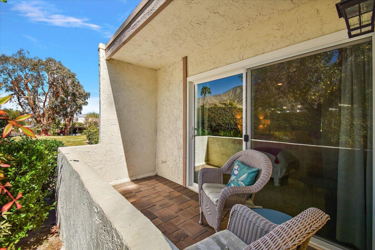 Palm Desert, California 92260, United States, 3 Bedrooms Bedrooms, ,2 BathroomsBathrooms,Residential,Pending,257