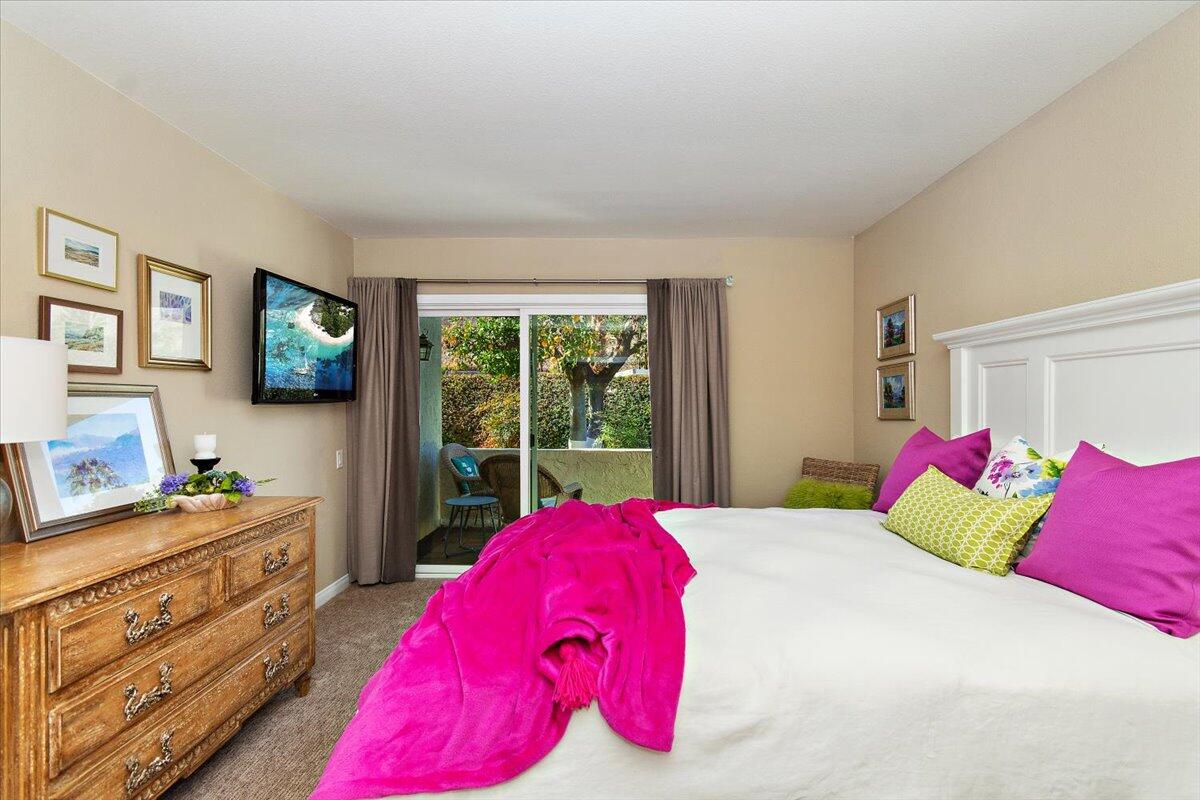 Palm Desert, California 92260, United States, 3 Bedrooms Bedrooms, ,2 BathroomsBathrooms,Residential,Pending,257