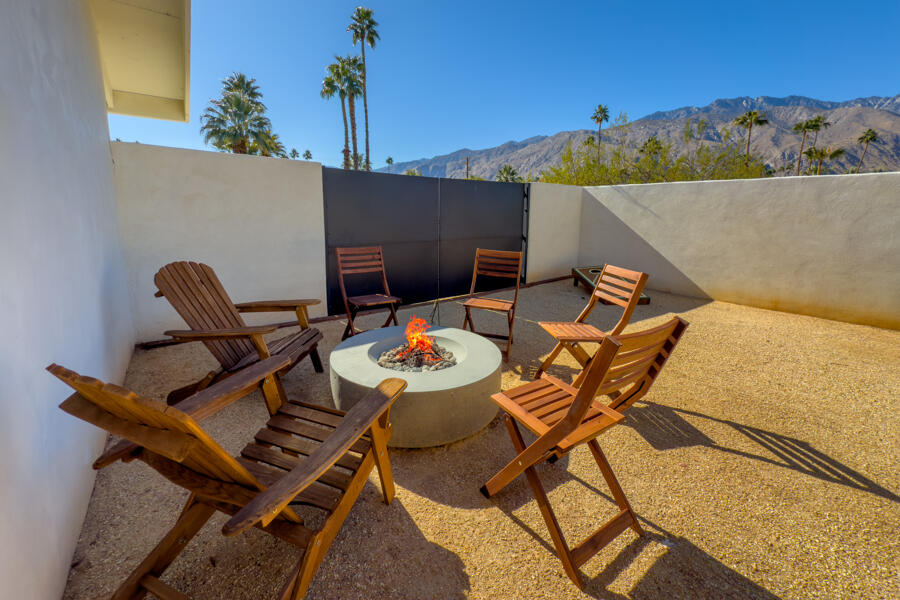 Palm Springs, California 92262, United States, 4 Bedrooms Bedrooms, ,3 BathroomsBathrooms,Residential,Active,14322