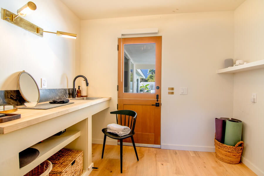 Palm Springs, California 92262, United States, 4 Bedrooms Bedrooms, ,3 BathroomsBathrooms,Residential,Active,14322