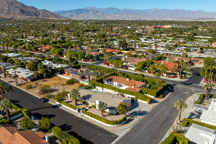 Palm Springs, California 92262, United States, 4 Bedrooms Bedrooms, ,3 BathroomsBathrooms,Residential,Active,14322