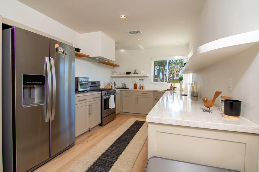 Palm Springs, California 92262, United States, 4 Bedrooms Bedrooms, ,3 BathroomsBathrooms,Residential,Active,14322