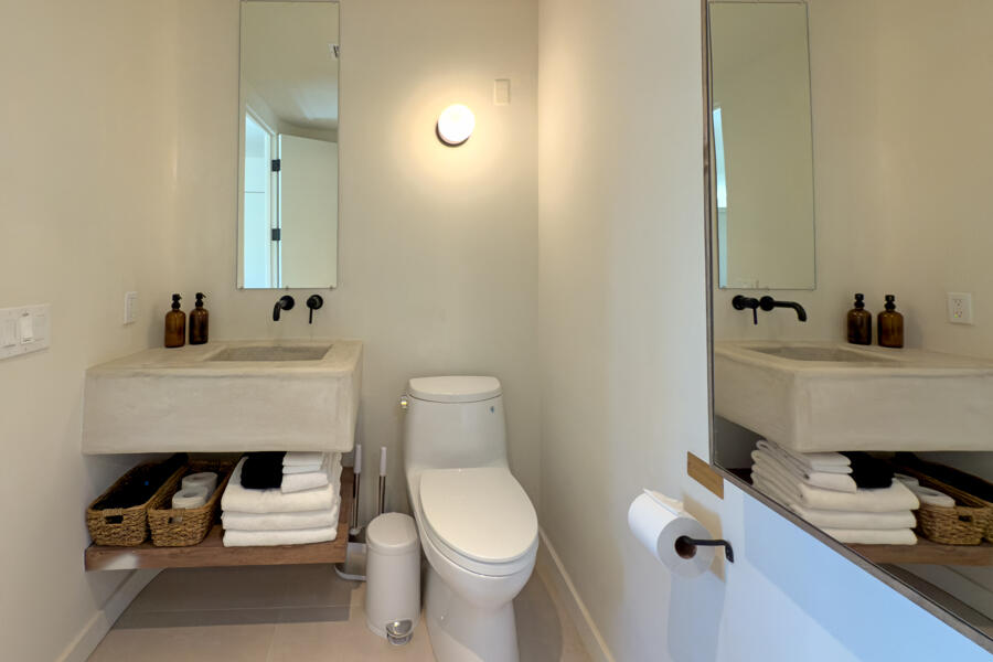 Palm Springs, California 92262, United States, 4 Bedrooms Bedrooms, ,3 BathroomsBathrooms,Residential,Active,14322