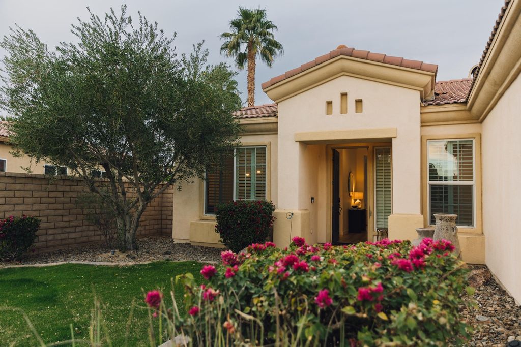Photo of 79846 Amora Drive, La Quinta, CA 92253 (MLS # 219130713)