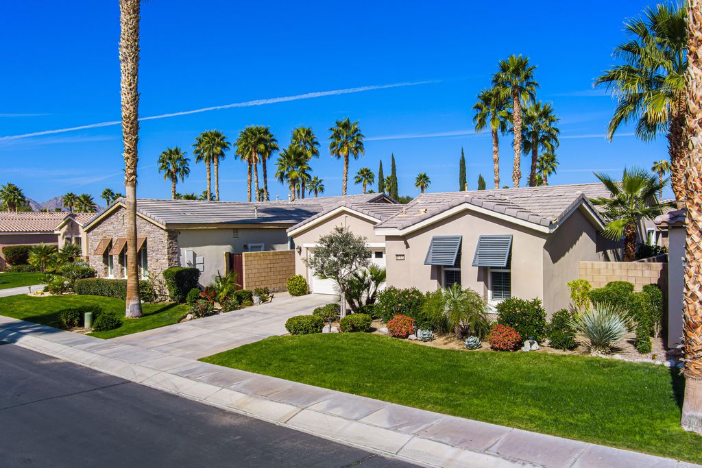 Photo of 81820 Golden Star Way, La Quinta, CA 92253 (MLS # 219142712)