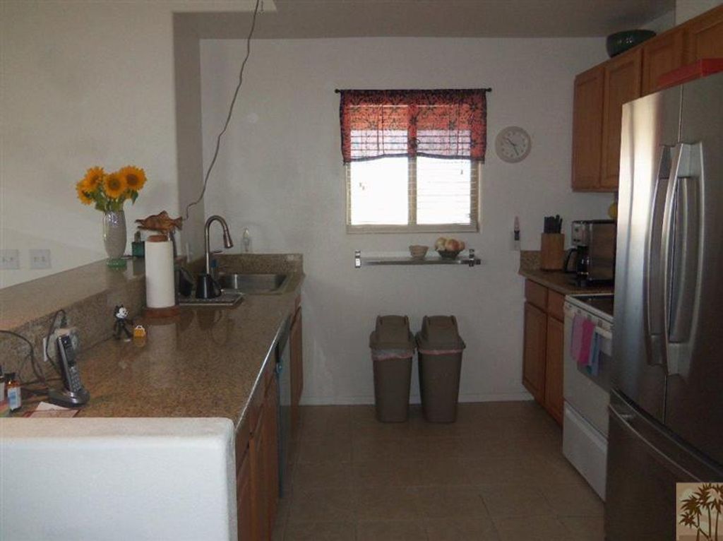 listing image 10999764465858954240
