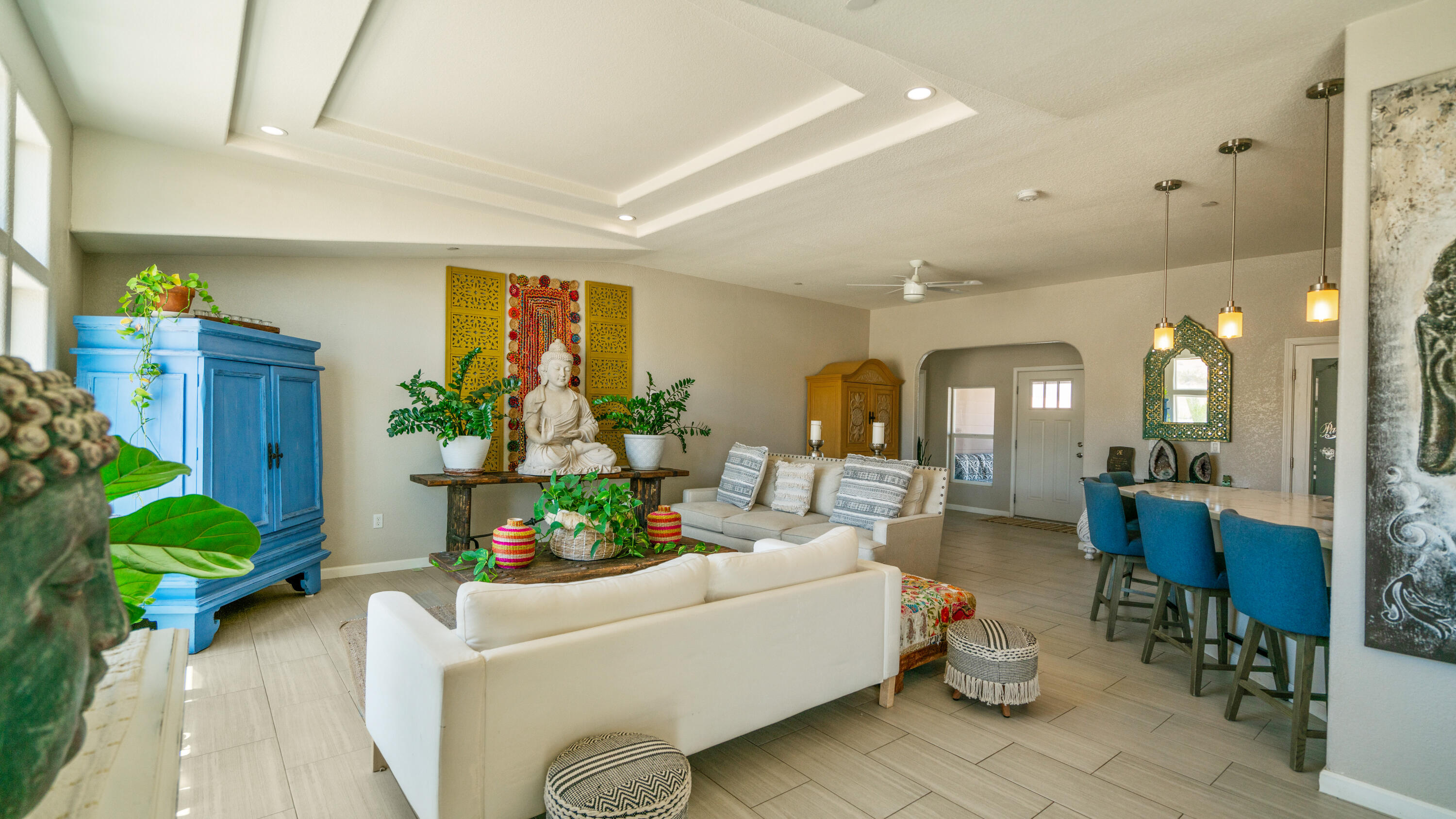 Desert Hot Springs, California 92241, United States, 4 Bedrooms Bedrooms, ,3 BathroomsBathrooms,Residential,Pending,46898