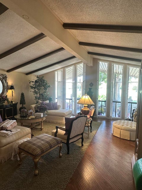 Featured picture for the property 219099410