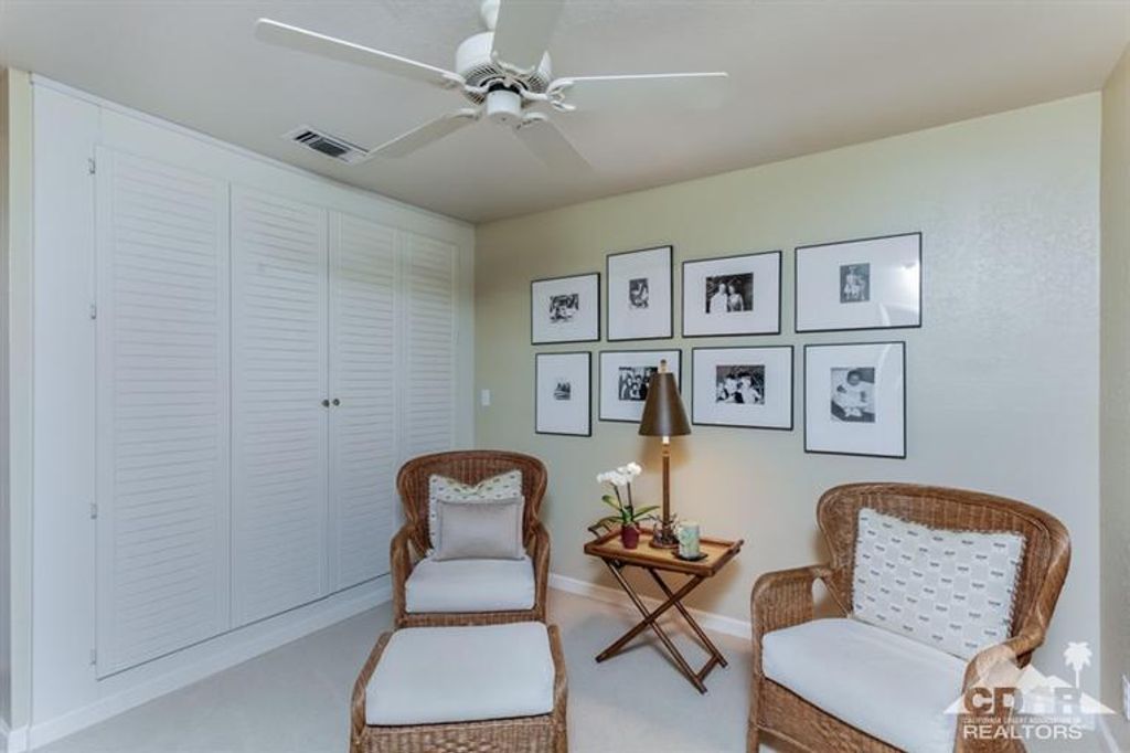 listing image 10999358855952653223