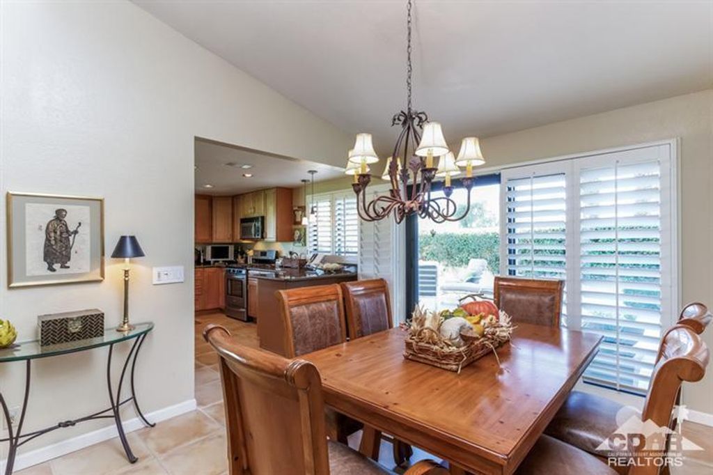 listing image 10998477227207091249