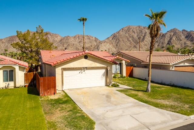 Photo of 53700 Avenida Rubio, La Quinta, CA 92253 (MLS # 219152989)
