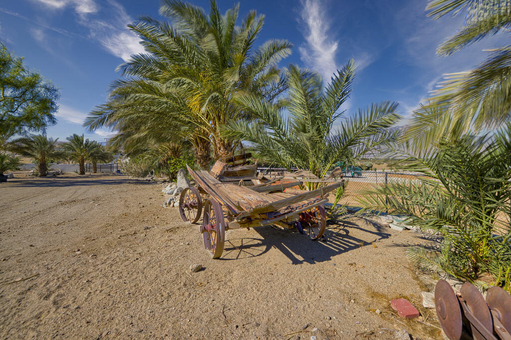 Desert Hot Springs, California 92241, United States, 5 Bedrooms Bedrooms, ,6 BathroomsBathrooms,Residential,Active,252