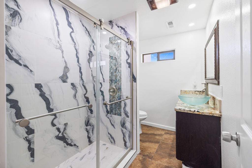 Desert Hot Springs, California 92241, United States, 5 Bedrooms Bedrooms, ,6 BathroomsBathrooms,Residential,Active,252