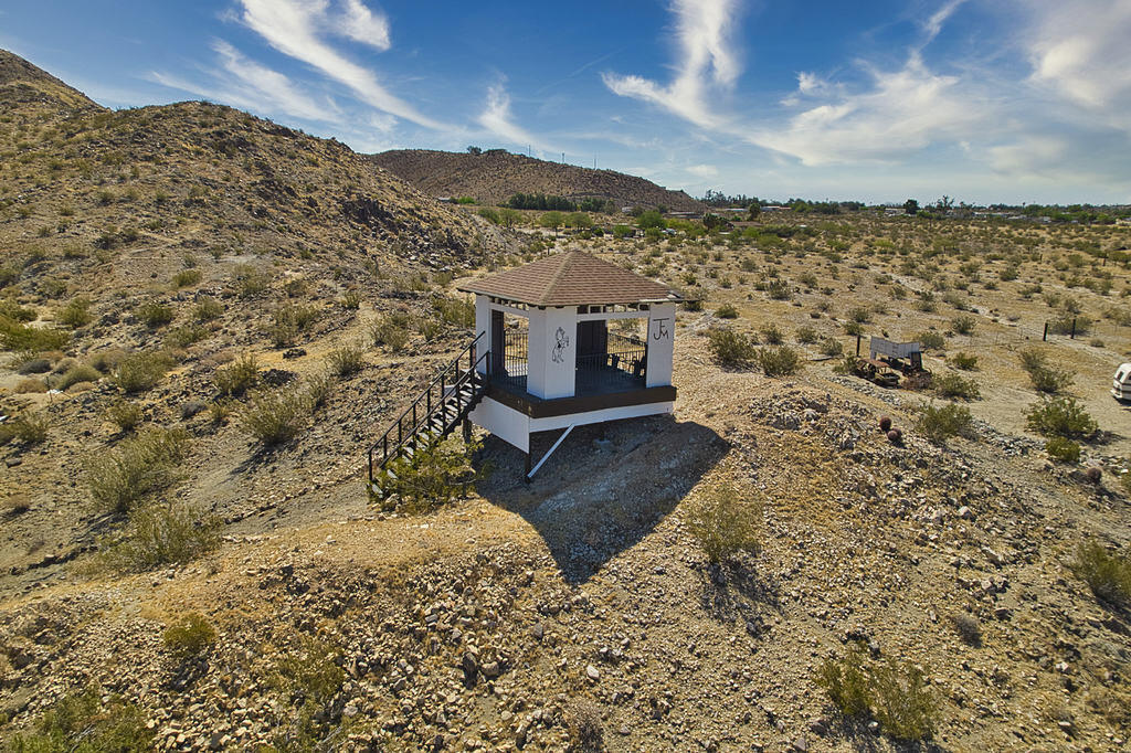 Desert Hot Springs, California 92241, United States, 5 Bedrooms Bedrooms, ,6 BathroomsBathrooms,Residential,Active,252