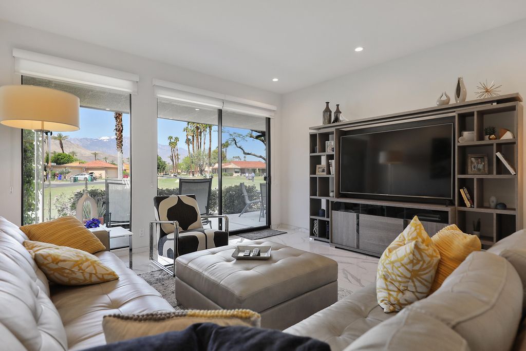 listing image 10999375599732617128