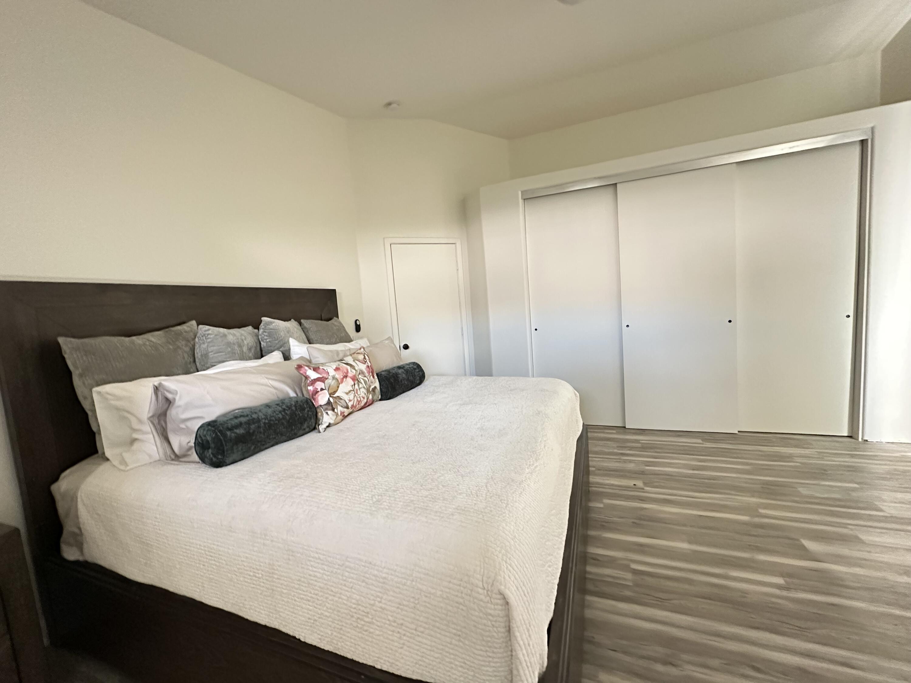 54445 Avenida Alvarado