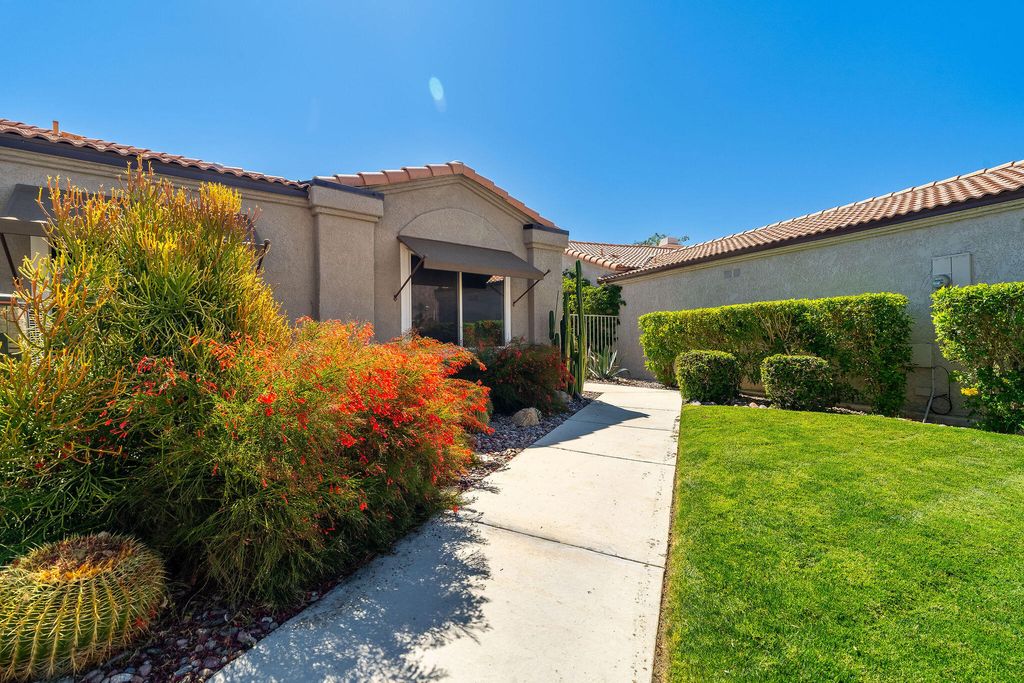 Photo of 48119 Via Hermosa, La Quinta, CA 92253 (MLS # 219129942)