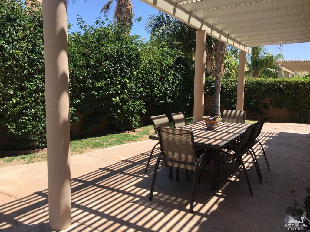listing image 10995962427223844278