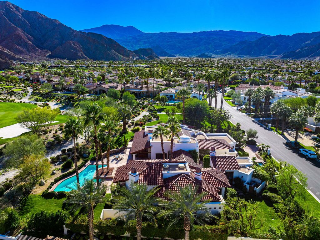 Photo of 78351 Talking Rock, La Quinta, CA 92253 (MLS # 219141602)