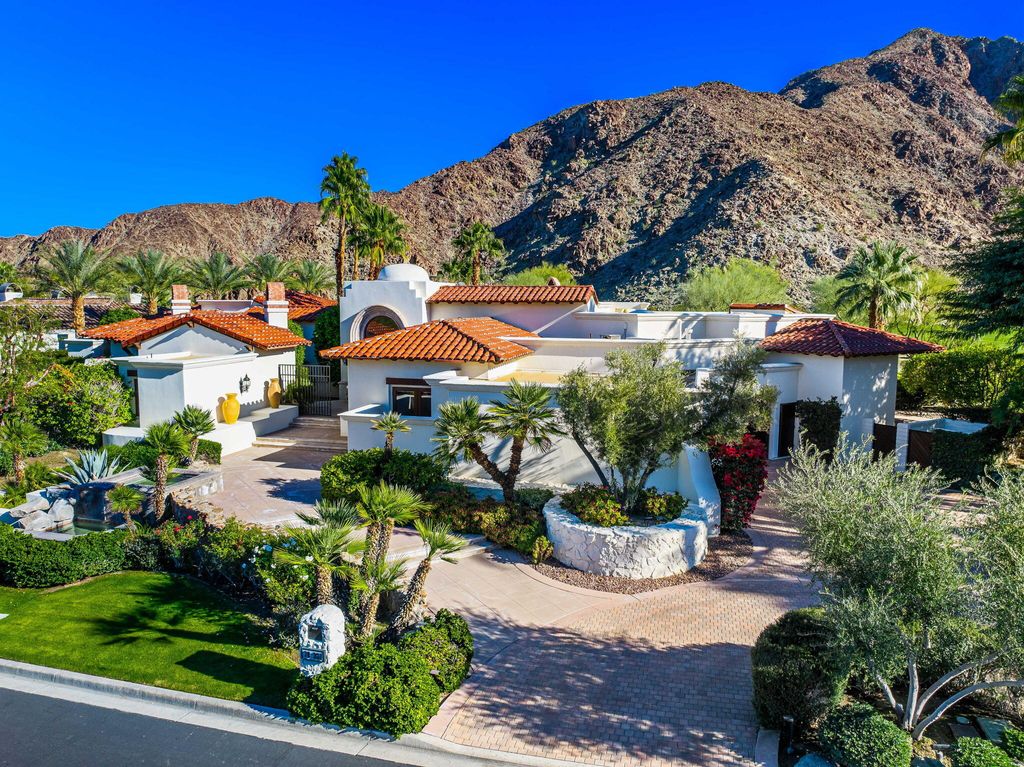 Photo of 78351 Talking Rock, La Quinta, CA 92253 (MLS # 219141602)